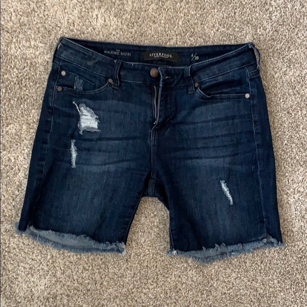Liverpool Jean stretch shorts size 6